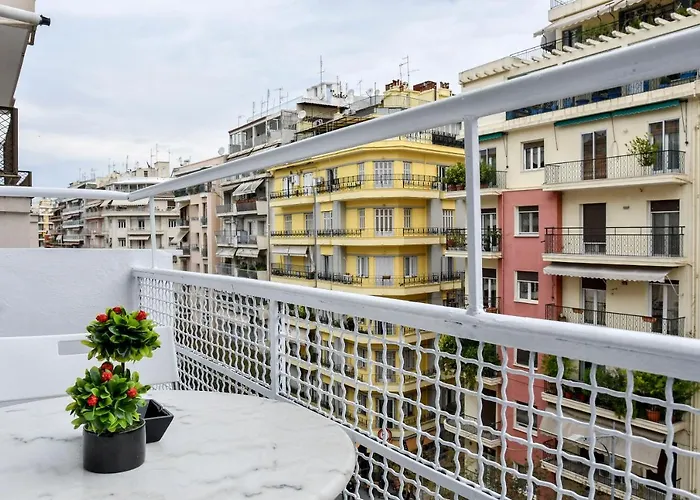 Thessaloniki Center Superior Apartment