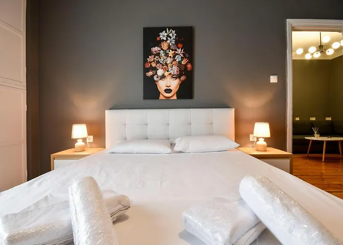 Thessaloniki Center Superior Apartment