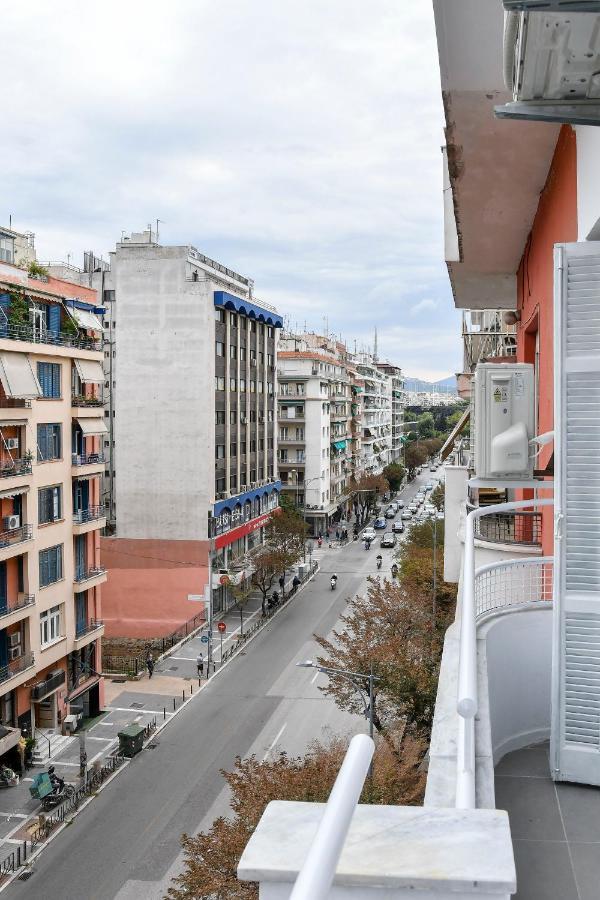 Center Superior * Thessalonique